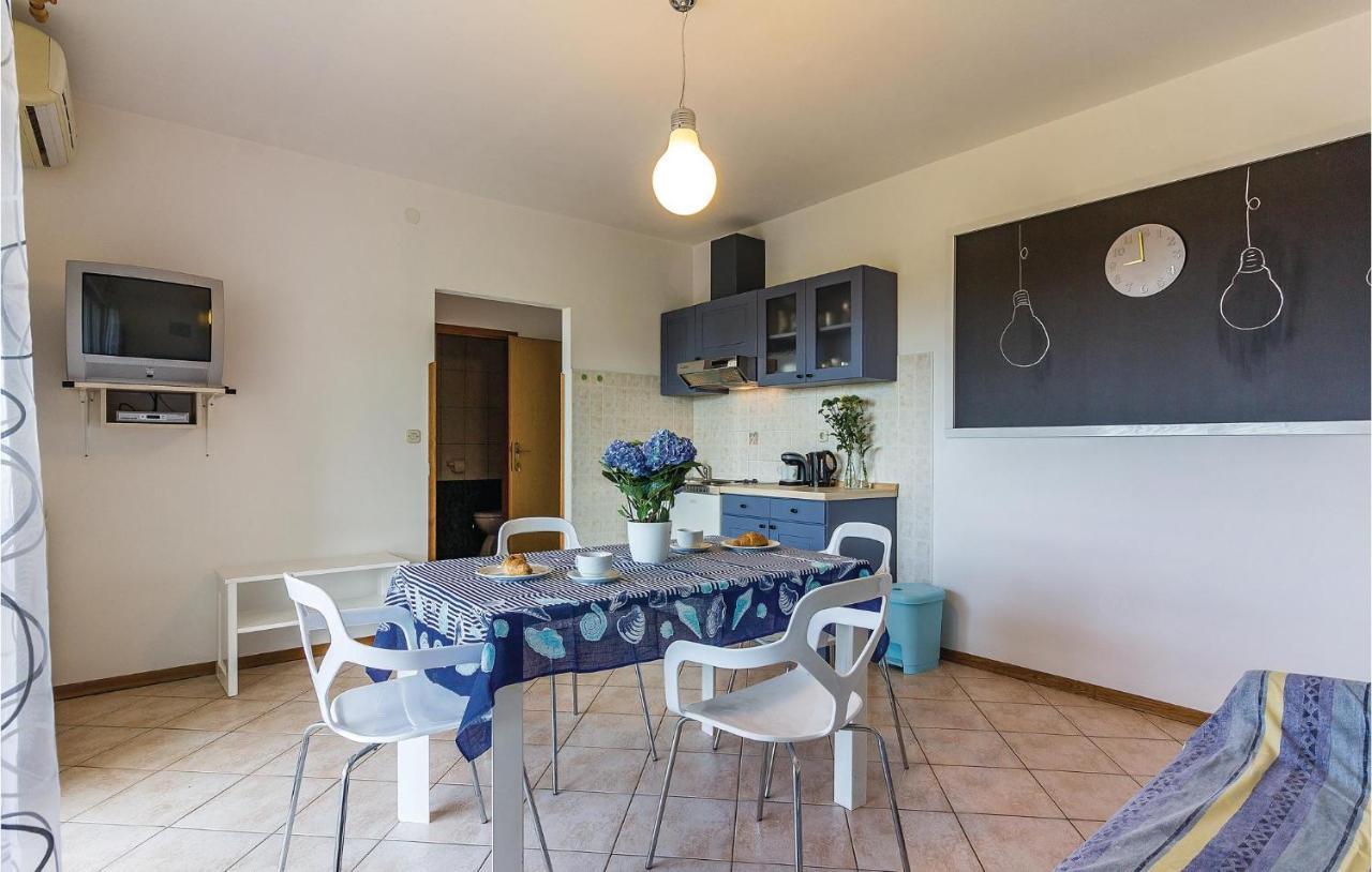 1 Bedroom Stunning In