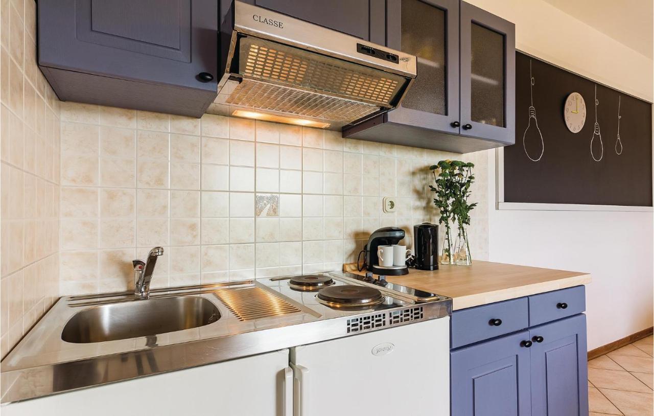 1 Bedroom Stunning In Pula