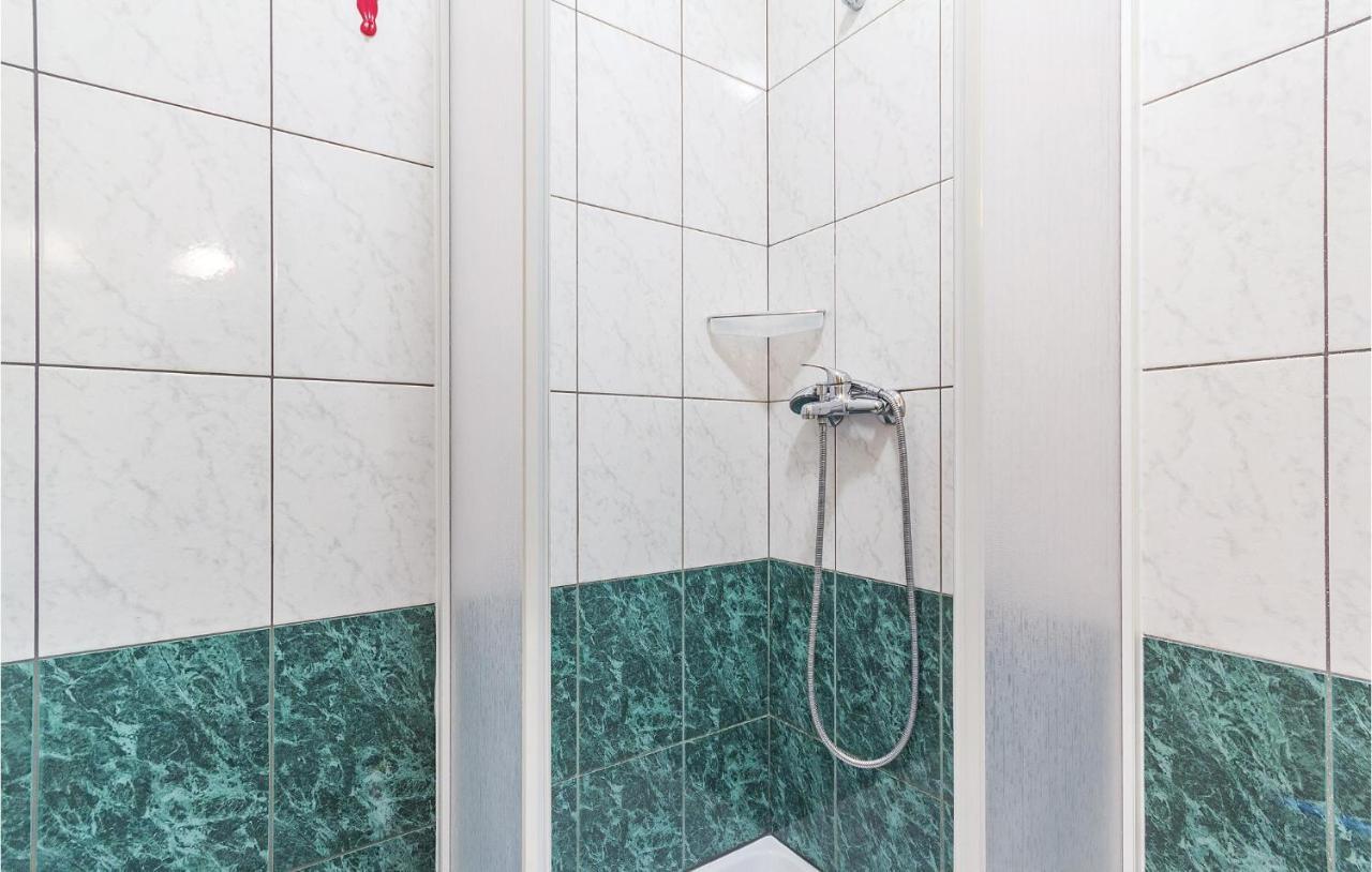 1 Bedroom Stunning In